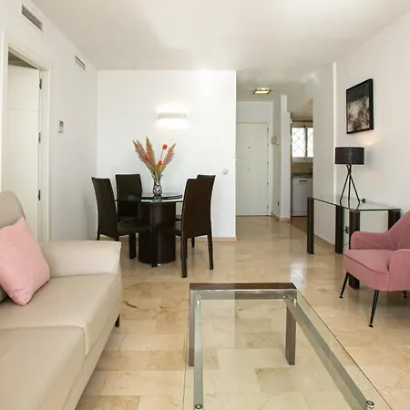Edificio Caesar Imperator Apartman Marbella