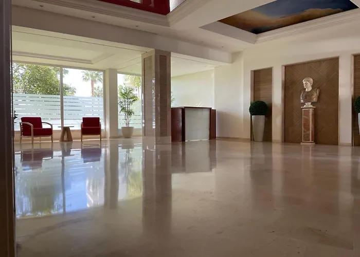 Edificio Caesar Imperator 马尔韦利亚